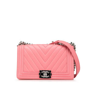 Pre-Loved Chanel Old Medium Chevron Lambskin Boy Flap